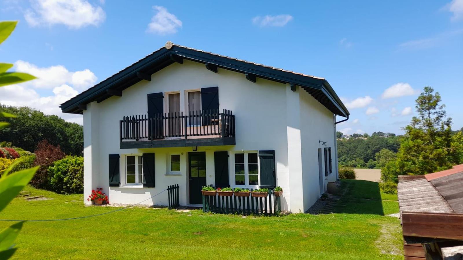 Maison Ihi-Toki - Apartamento Planta Baja T2 40M2 - Apartamento Planta Alta T3 54M2 Saint-Pée-sur-Nivelle Eksteriør billede